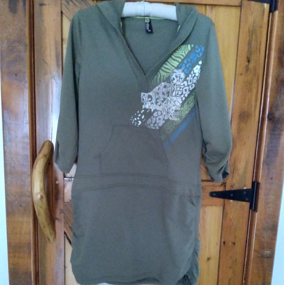 Cute Hoodie Dress - Picture 3 of 11